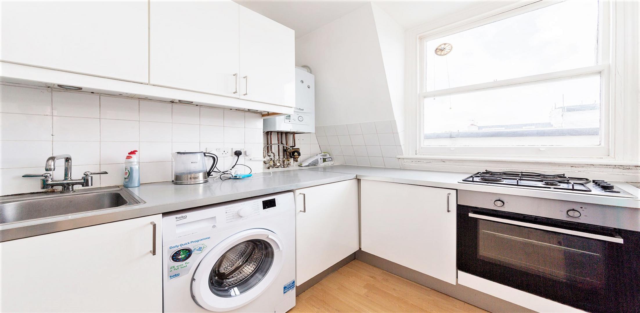 			1 Bedroom, 1 bath, 1 reception Flat			 Marylands Road, MAIDA VALE